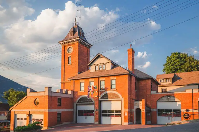 summer-golden-evening-light-on-nelson-b-c-s-historic-fire-hall-in-the